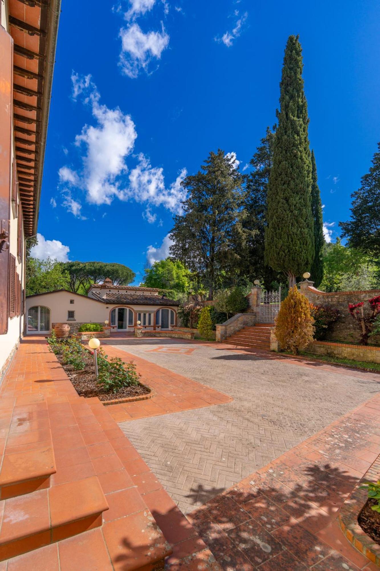 Villa D'epoca Carniani